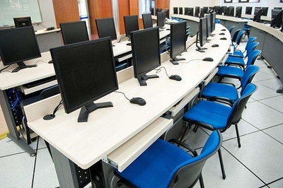 四川计算机学校软件技术服务专业深度解析 前景、优势与就业方向